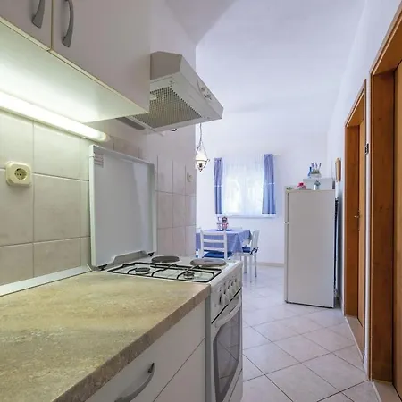 Lada Apartament *
